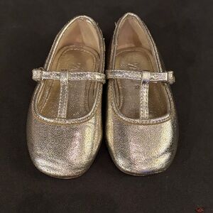 Zara Shimmering Gold Dress Shoes for Kids